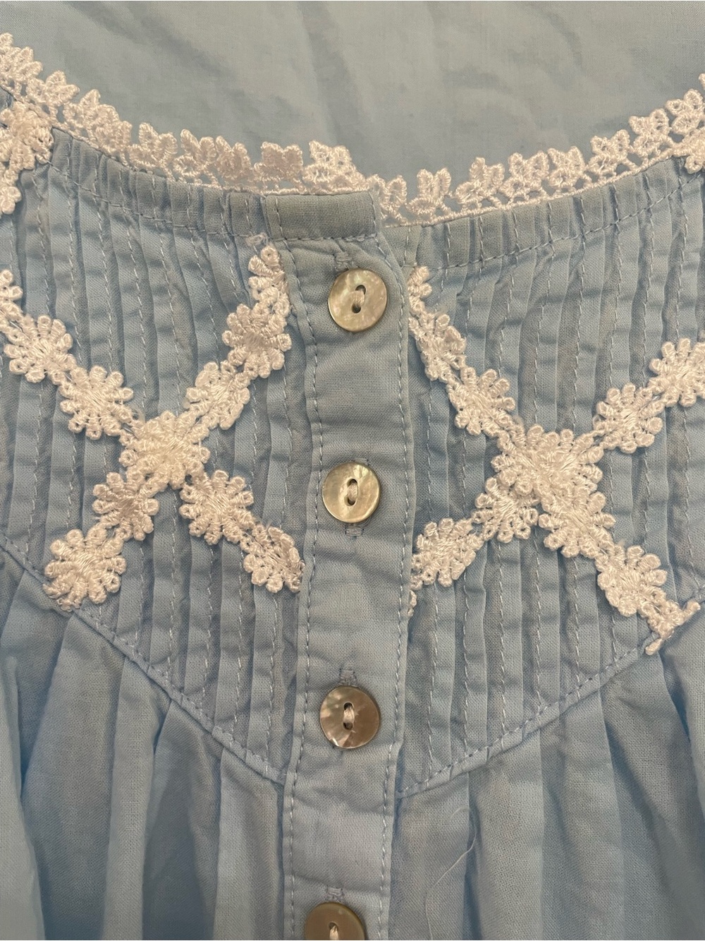 Eileen West Light Blue Nightgown with White Lace Trim pintuck ballet medium - Picture 3 of 7